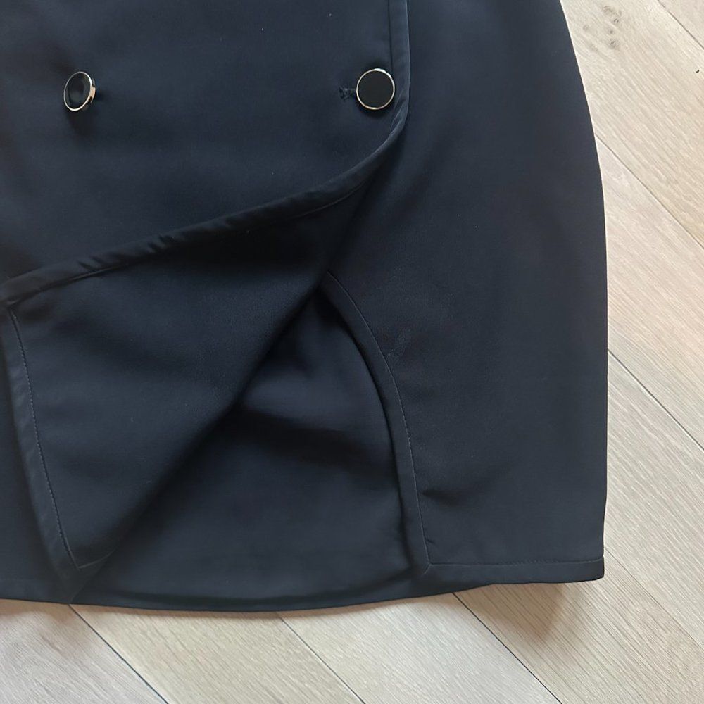 nbd black button mini skirt size small - Picture 4 of 4